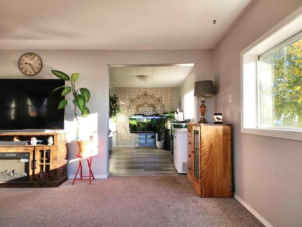 MLS® A2264887 - 34 Willow Road W in NONE Claresholm, Residential