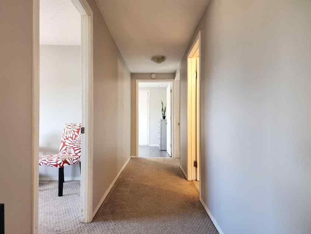 MLS® A2264887 - 34 Willow Road W in NONE Claresholm, Residential