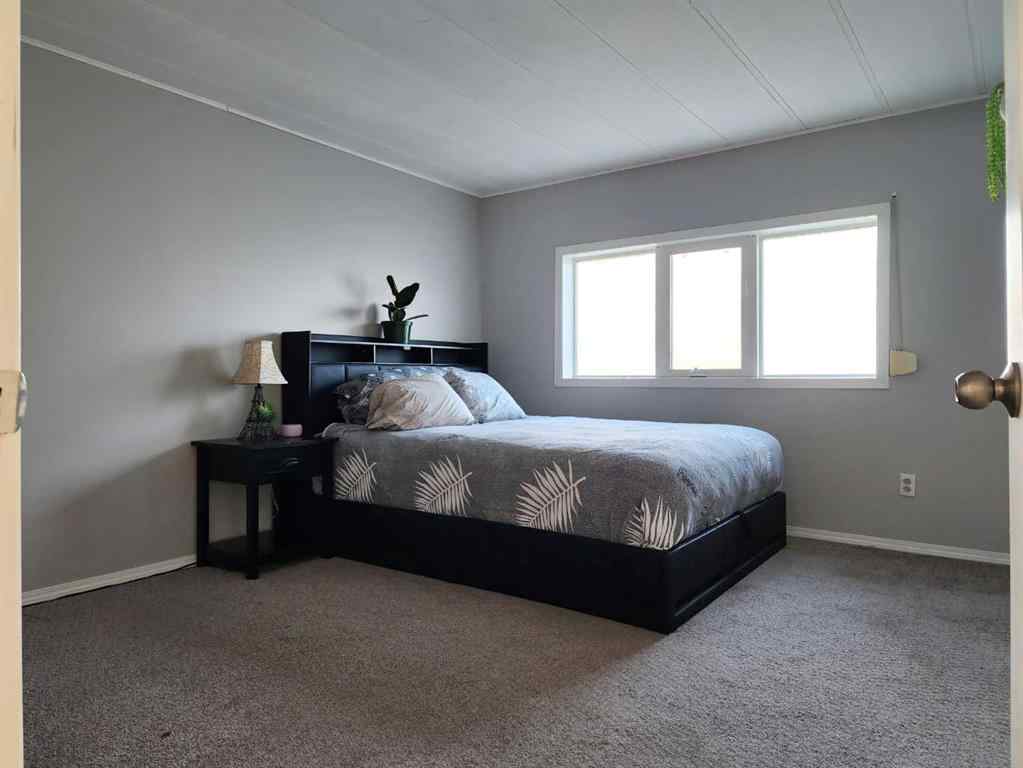 MLS® A2264887 - 34 Willow Road W in NONE Claresholm, Residential