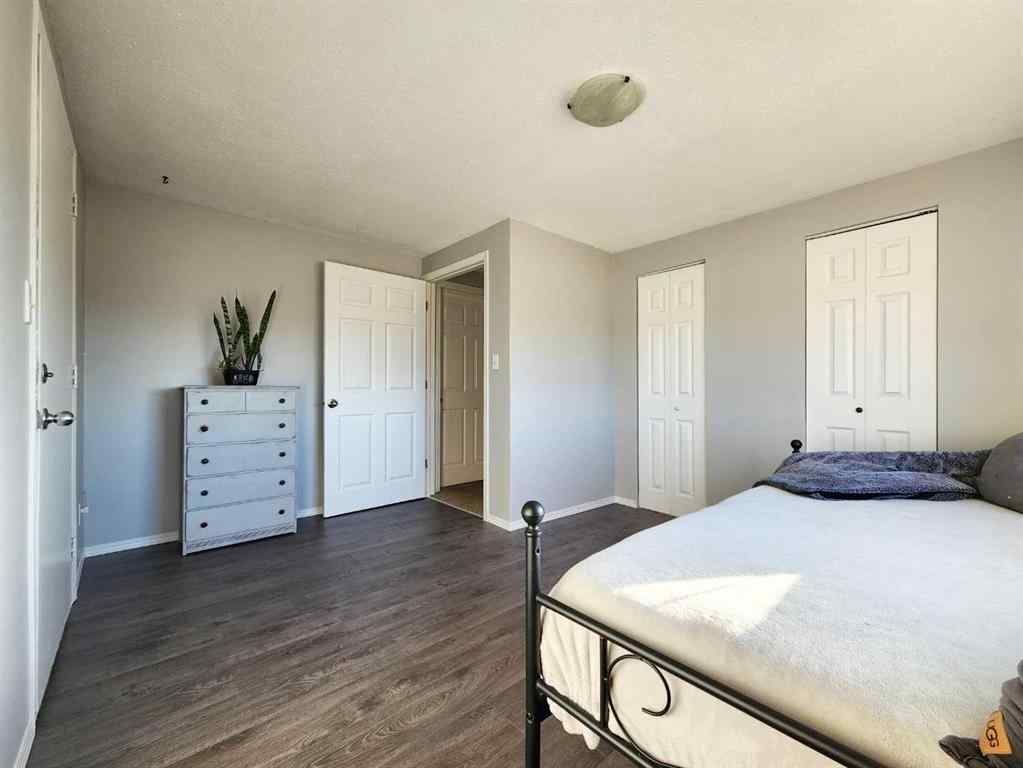 MLS® A2264887 - 34 Willow Road W in NONE Claresholm, Residential