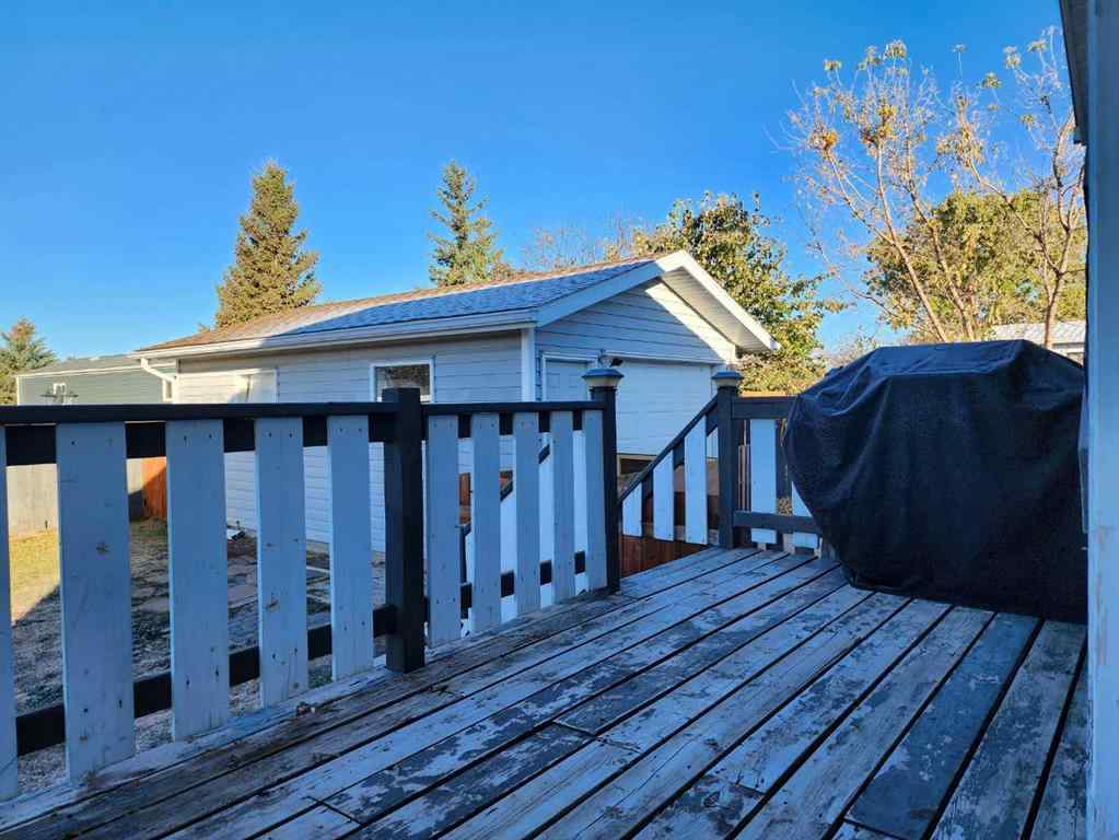MLS® A2264887 - 34 Willow Road W in NONE Claresholm, Residential
