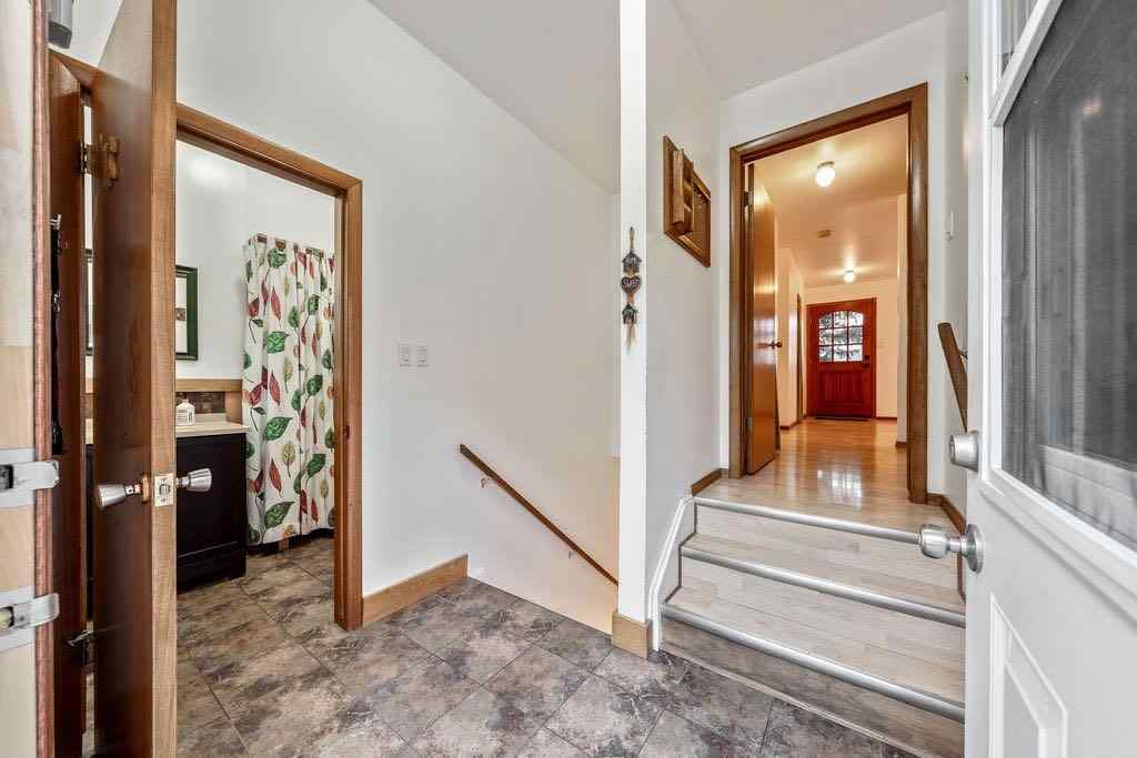 MLS® A2264888 - 2505 21 Street  in NONE Nanton, Residential