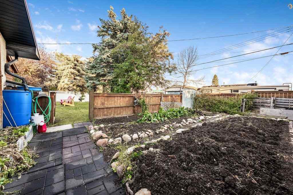 MLS® A2264888 - 2505 21 Street  in NONE Nanton, Residential