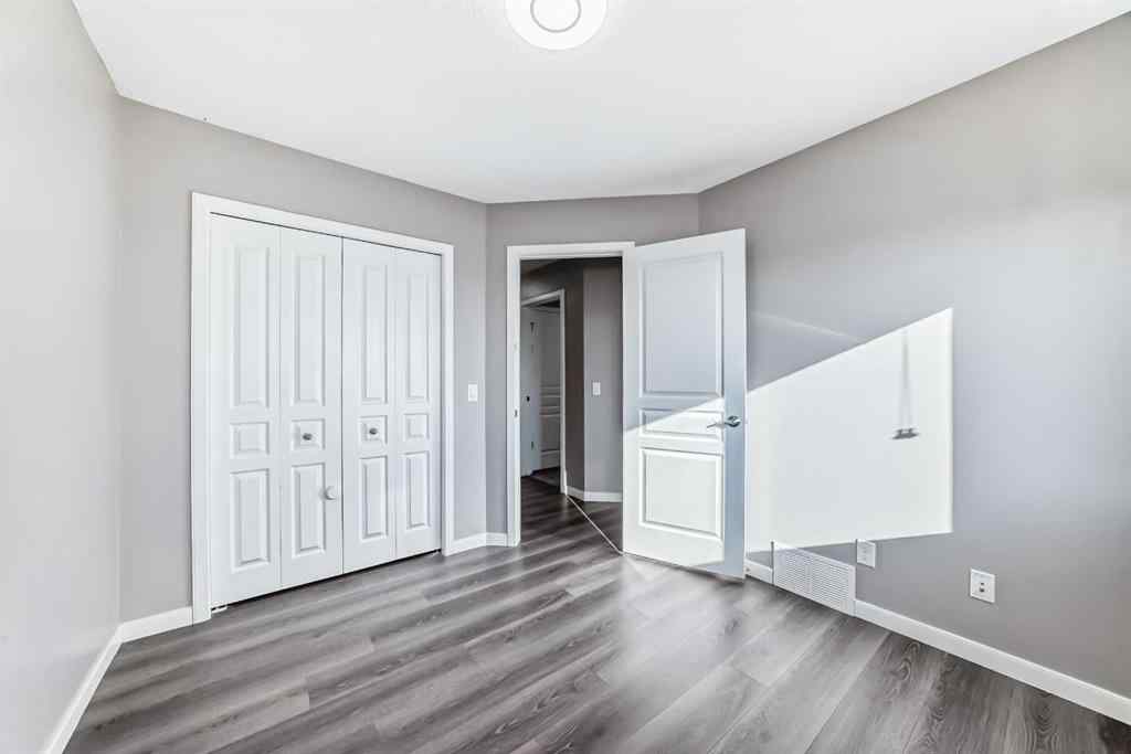 MLS® A2264889 - 392 Auburn Crest Way SE in Auburn Bay Calgary, Residential