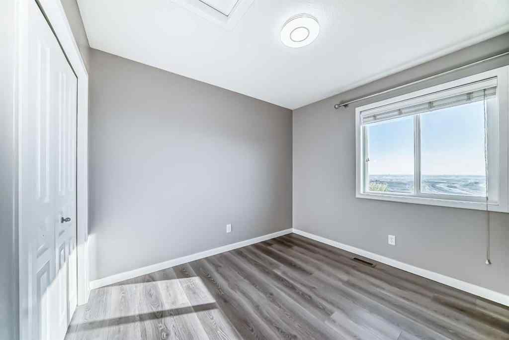 MLS® A2264889 - 392 Auburn Crest Way SE in Auburn Bay Calgary, Residential