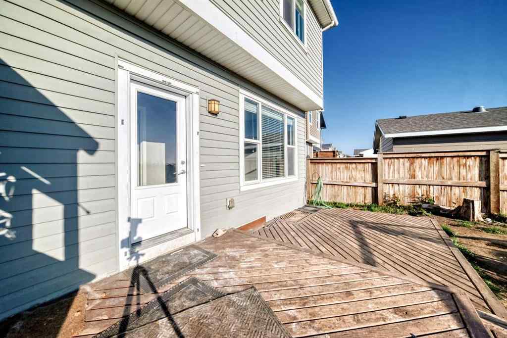MLS® A2264889 - 392 Auburn Crest Way SE in Auburn Bay Calgary, Residential