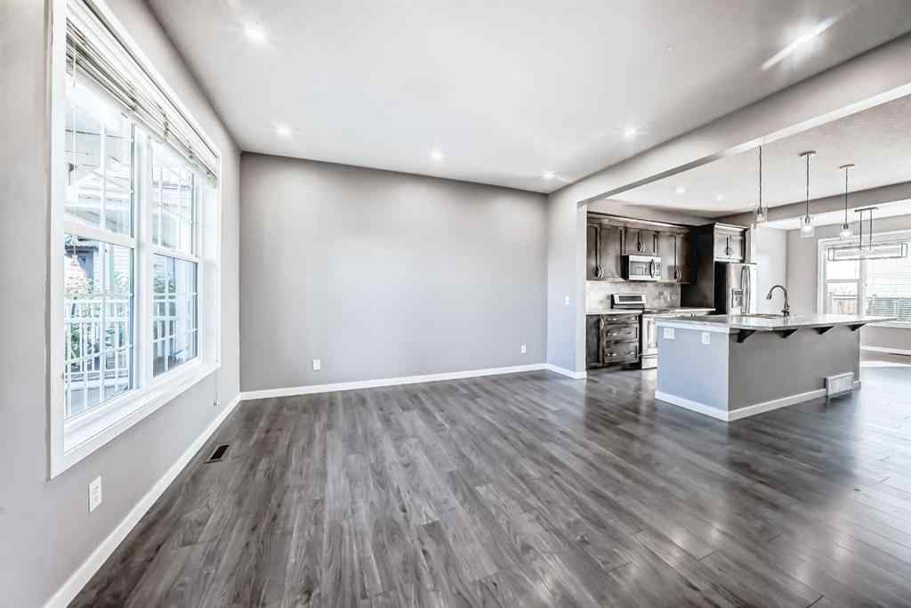 MLS® A2264889 - 392 Auburn Crest Way SE in Auburn Bay Calgary, Residential