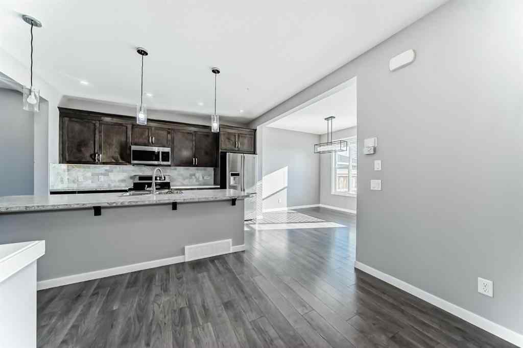MLS® A2264889 - 392 Auburn Crest Way SE in Auburn Bay Calgary, Residential