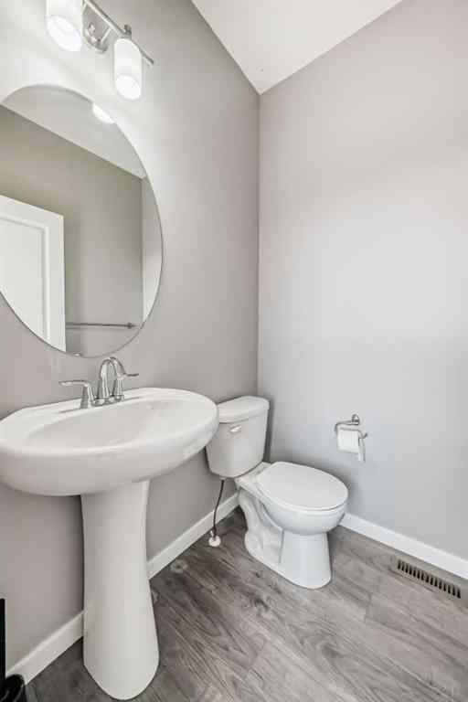 MLS® A2264889 - 392 Auburn Crest Way SE in Auburn Bay Calgary, Residential