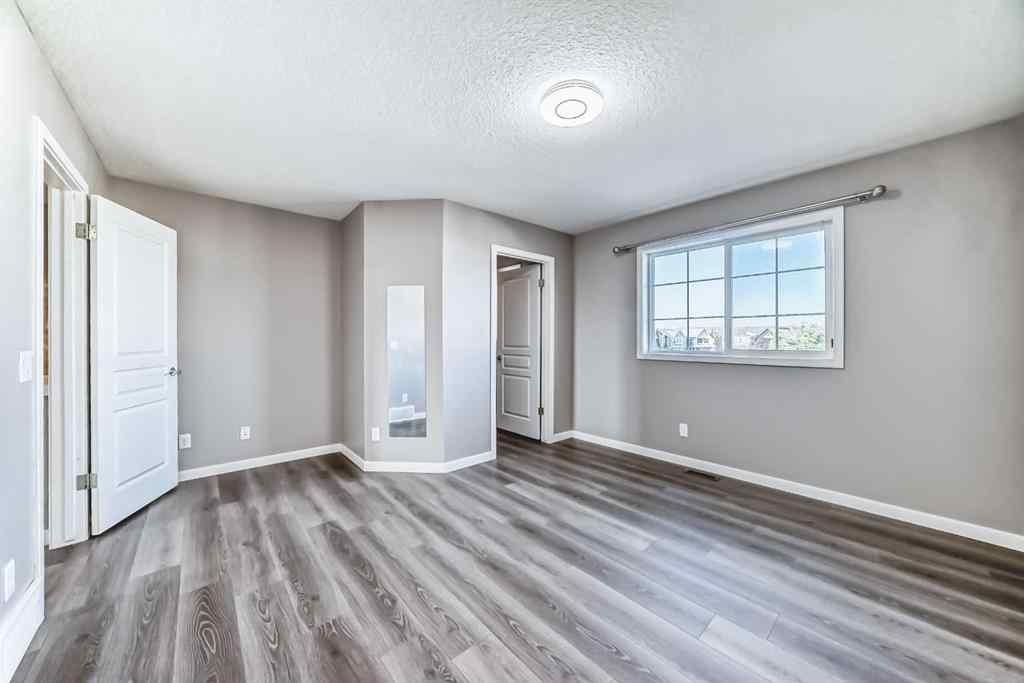 MLS® A2264889 - 392 Auburn Crest Way SE in Auburn Bay Calgary, Residential