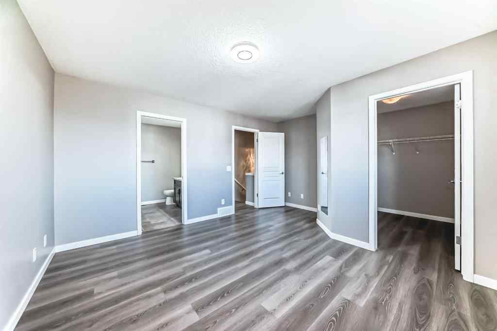 MLS® A2264889 - 392 Auburn Crest Way SE in Auburn Bay Calgary, Residential