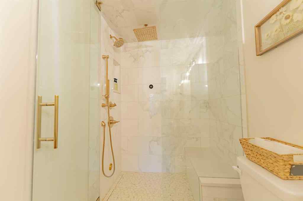 MLS® A2264891 - Unit #1 153 Cave Avenue  in NONE Banff, Residential