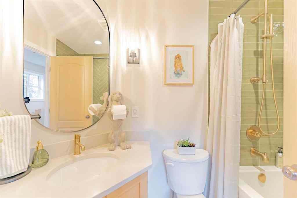 MLS® A2264891 - Unit #1 153 Cave Avenue  in NONE Banff, Residential