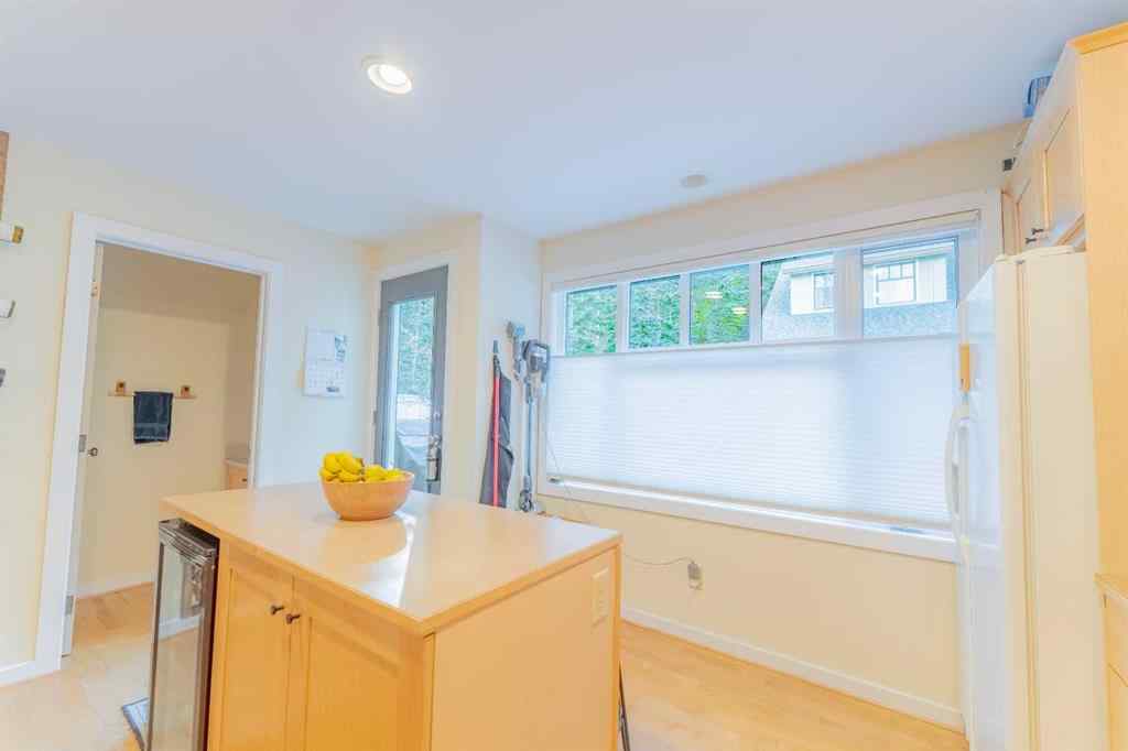 MLS® A2264891 - Unit #1 153 Cave Avenue  in NONE Banff, Residential