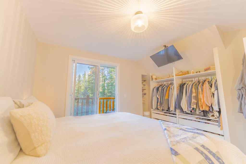MLS® A2264891 - Unit #1 153 Cave Avenue  in NONE Banff, Residential