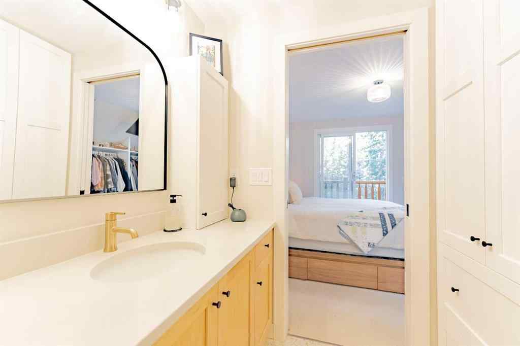 MLS® A2264891 - Unit #1 153 Cave Avenue  in NONE Banff, Residential