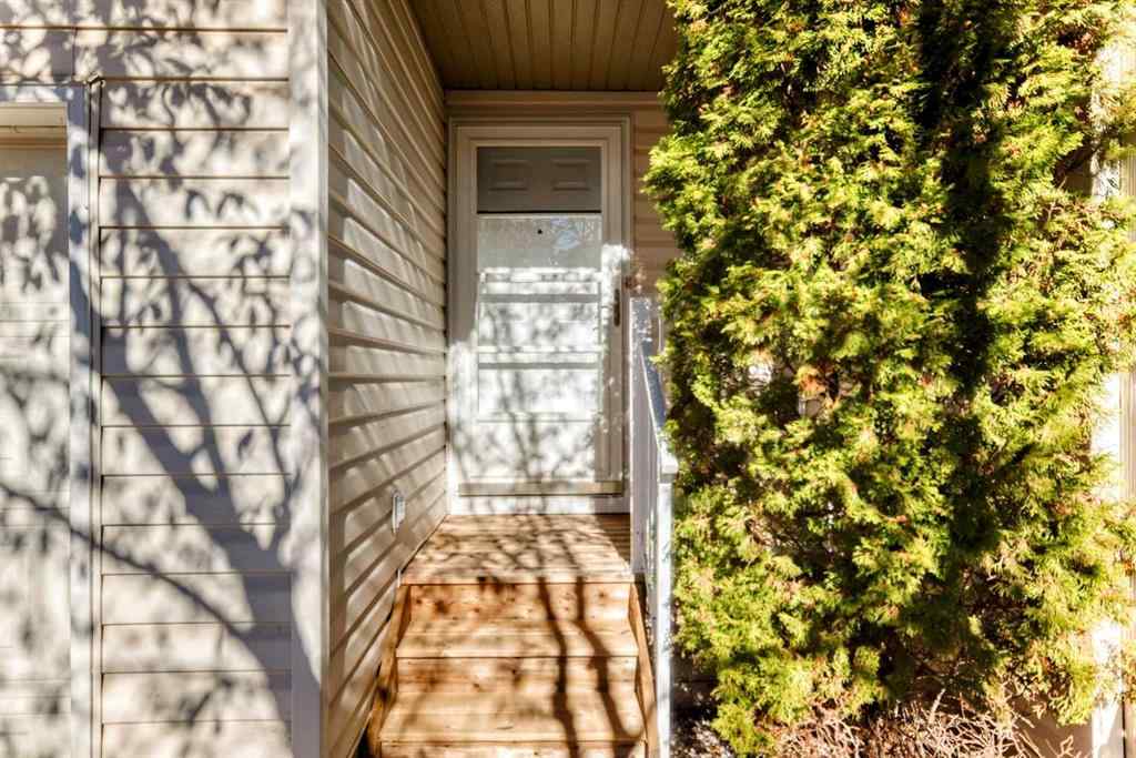 MLS® A2264893 - 184 Mt Aberdeen Manor SE in McKenzie Lake Calgary, Residential