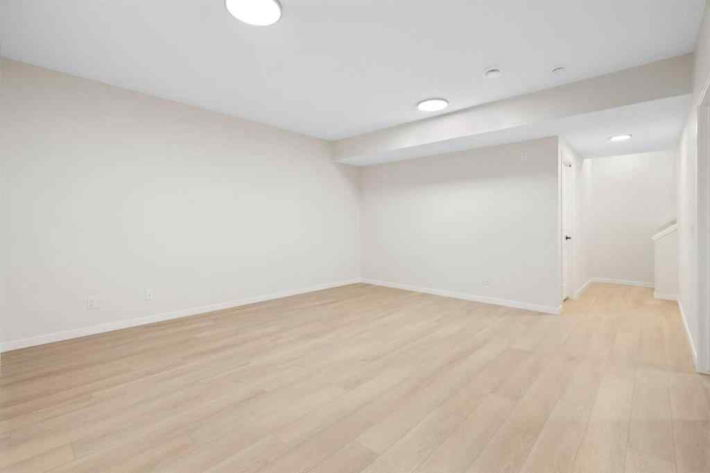 MLS® A2264896 - 147 Marmot Grove NW in Glacier Ridge Calgary, Residential