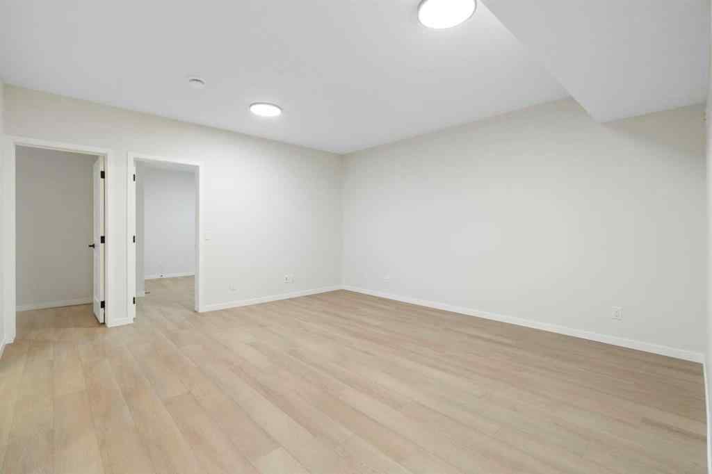 MLS® A2264896 - 147 Marmot Grove NW in Glacier Ridge Calgary, Residential