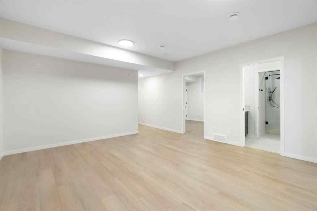 MLS® A2264896 - 147 Marmot Grove NW in Glacier Ridge Calgary, Residential