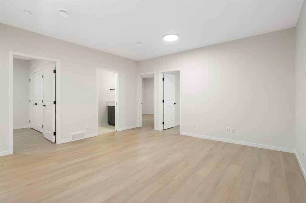 MLS® A2264896 - 147 Marmot Grove NW in Glacier Ridge Calgary, Residential