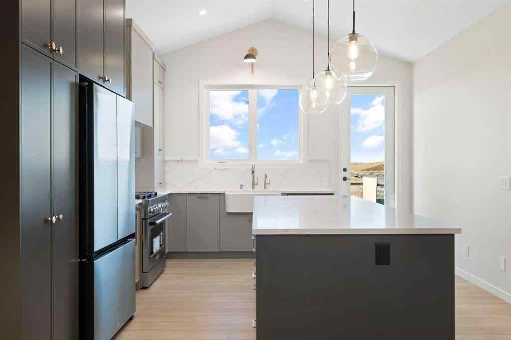 MLS® A2264896 - 147 Marmot Grove NW in Glacier Ridge Calgary, Residential