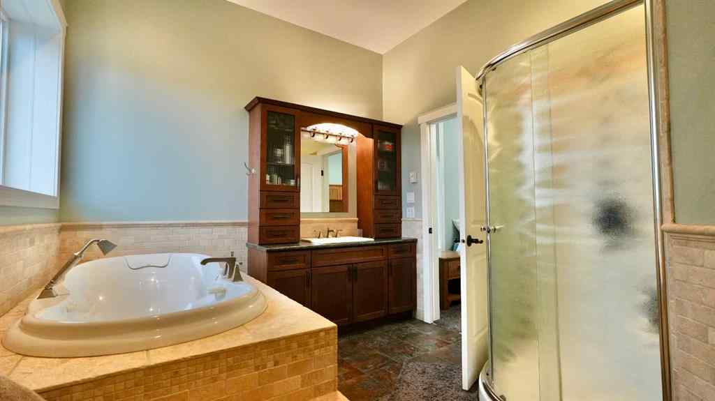 MLS® A2264898 - 8245 102 Avenue  in Saddleback Ridge Peace River, Residential