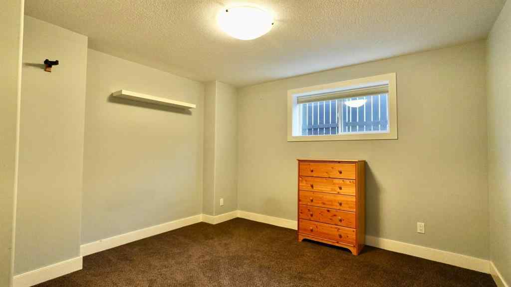 MLS® A2264898 - 8245 102 Avenue  in Saddleback Ridge Peace River, Residential