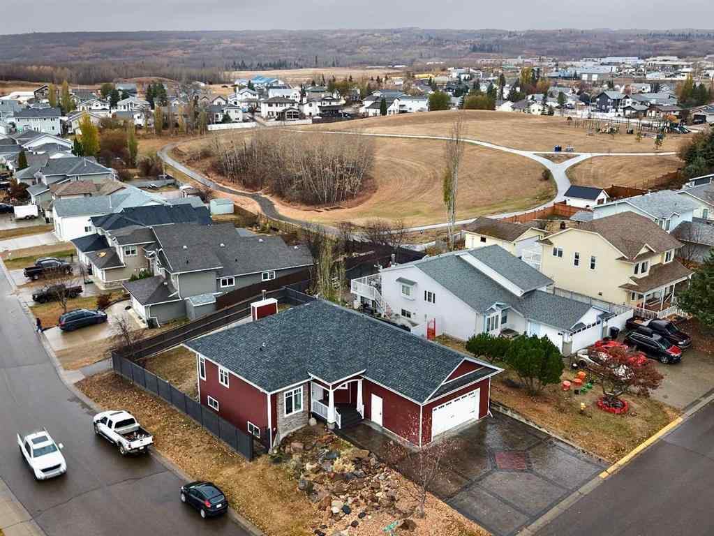 MLS® A2264898 - 8245 102 Avenue  in Saddleback Ridge Peace River, Residential