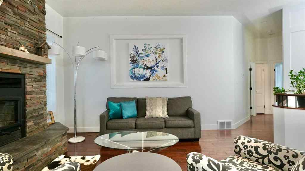 MLS® A2264898 - 8245 102 Avenue  in Saddleback Ridge Peace River, Residential