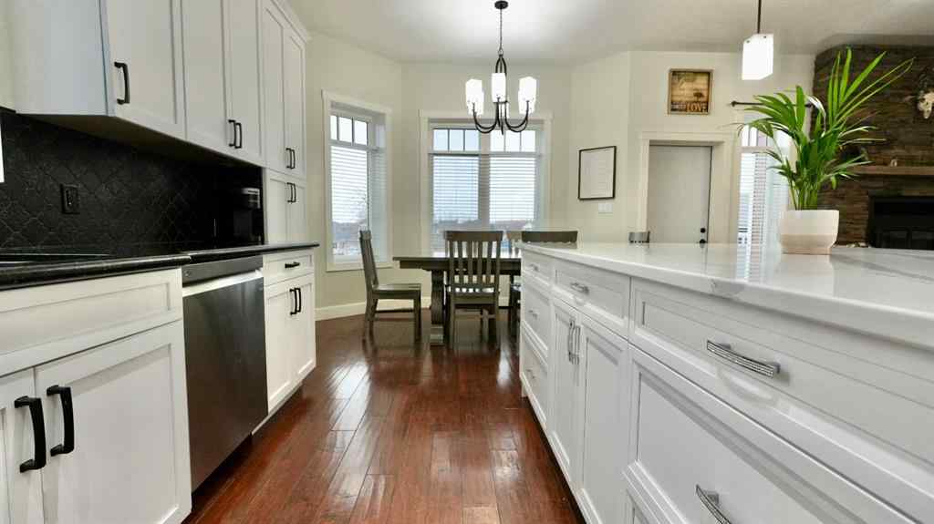 MLS® A2264898 - 8245 102 Avenue  in Saddleback Ridge Peace River, Residential