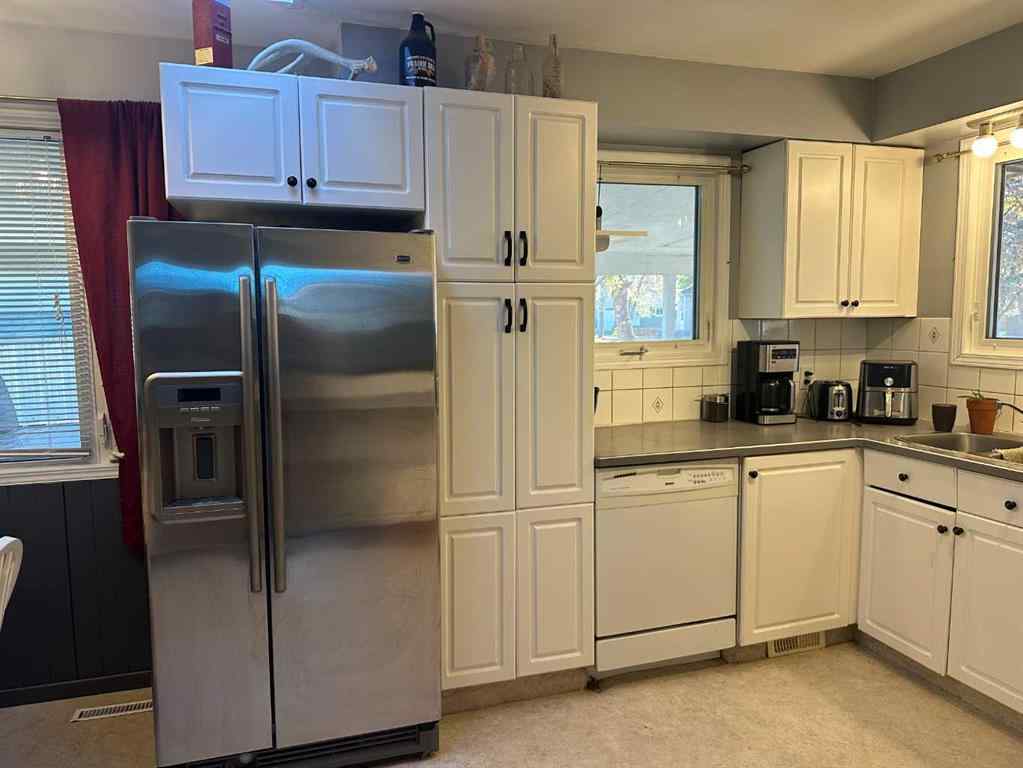 MLS® A2264902 - 5333 44 Avenue  in NONE Taber, Residential