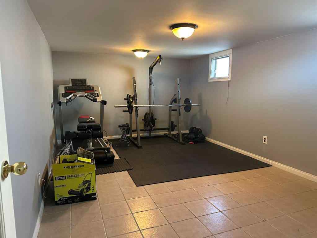 MLS® A2264902 - 5333 44 Avenue  in NONE Taber, Residential