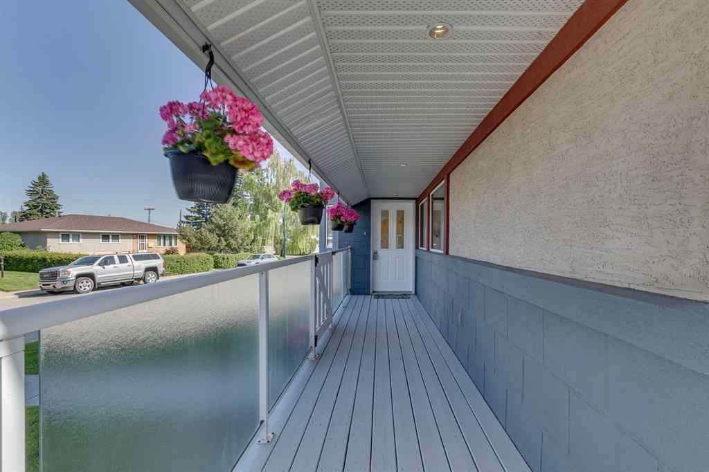 MLS® A2264905 - 71 Sackville Drive SW in Southwood Calgary, Residential