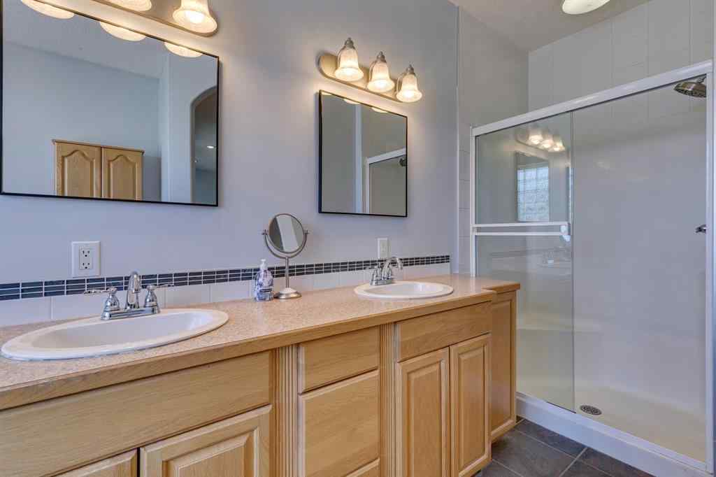 MLS® A2264905 - 71 Sackville Drive SW in Southwood Calgary, Residential