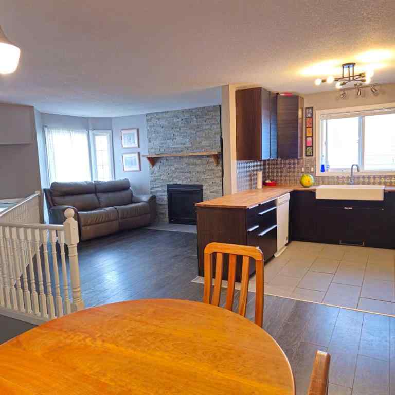 MLS® A2264906 - 69 Willow Springs Crescent  in Willow Springs Sylvan Lake, Residential