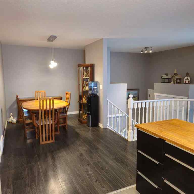 MLS® A2264906 - 69 Willow Springs Crescent  in Willow Springs Sylvan Lake, Residential