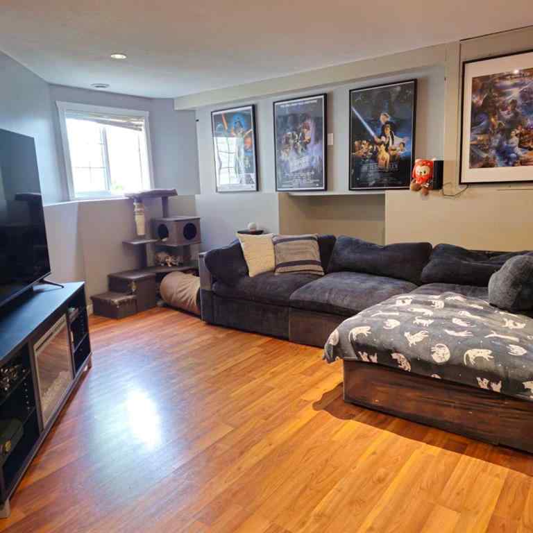 MLS® A2264906 - 69 Willow Springs Crescent  in Willow Springs Sylvan Lake, Residential