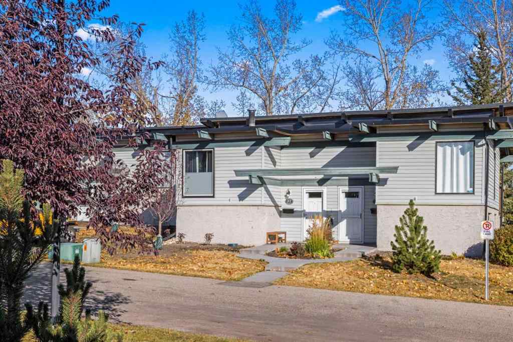 MLS® A2264908 - Unit #27 333 Braxton Place SW in Braeside Calgary, Residential