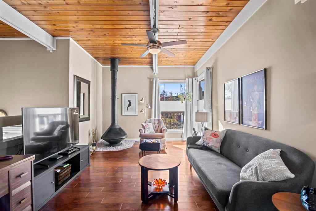 MLS® A2264908 - Unit #27 333 Braxton Place SW in Braeside Calgary, Residential