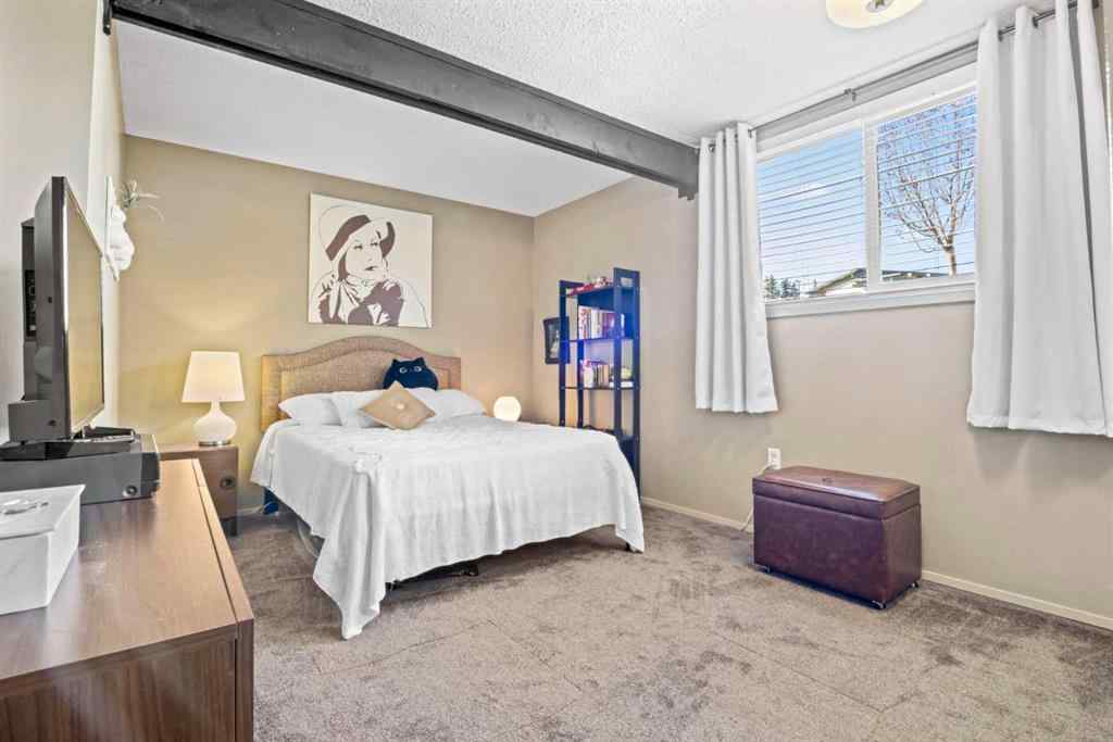 MLS® A2264908 - Unit #27 333 Braxton Place SW in Braeside Calgary, Residential