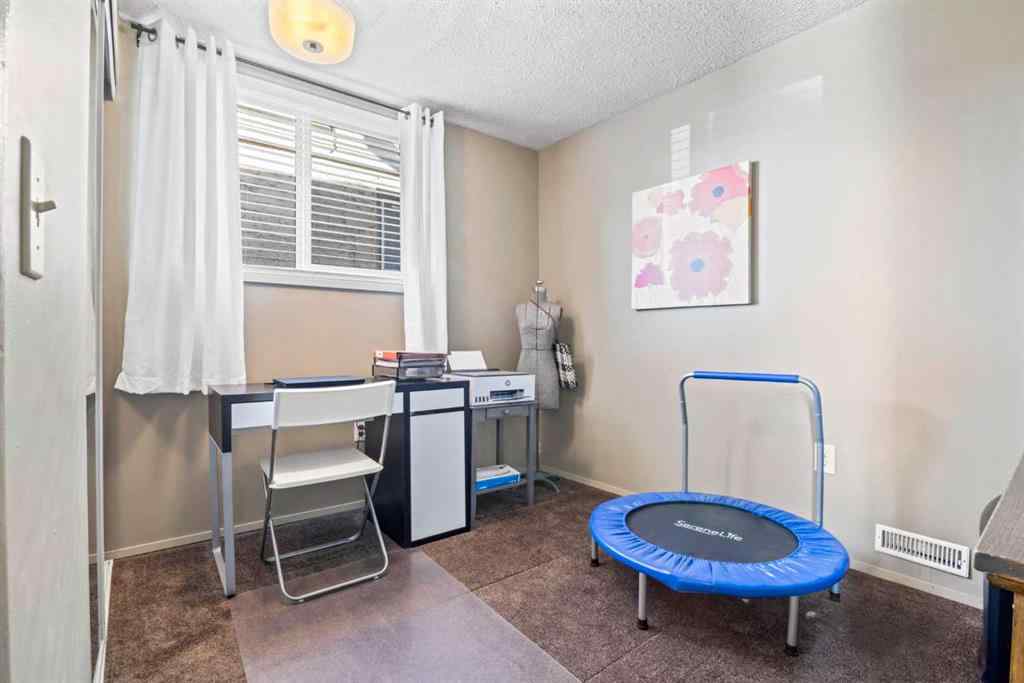 MLS® A2264908 - Unit #27 333 Braxton Place SW in Braeside Calgary, Residential