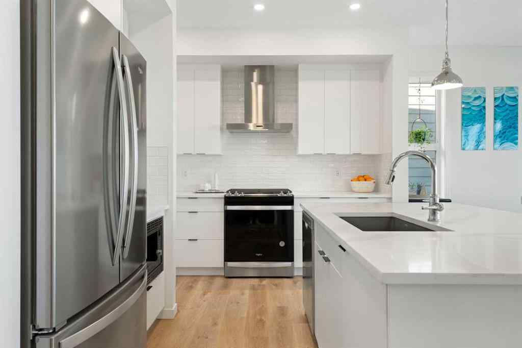 MLS® A2264910 - 36 Magnolia Bay SE in Mahogany Calgary, Residential