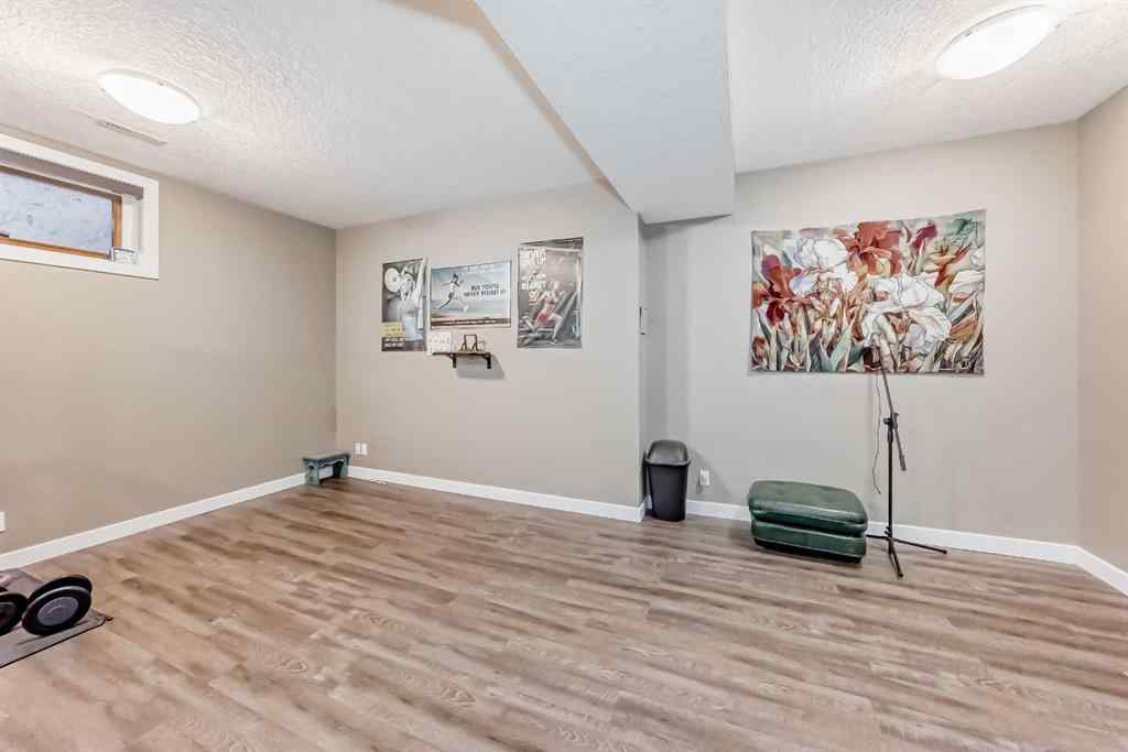 MLS® A2264912 - 3609 Parkhill Street SW in Parkhill Calgary, Residential