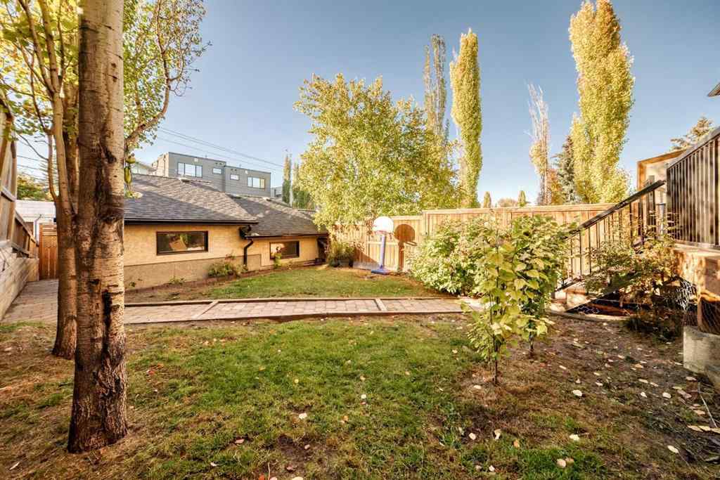 MLS® A2264912 - 3609 Parkhill Street SW in Parkhill Calgary, Residential