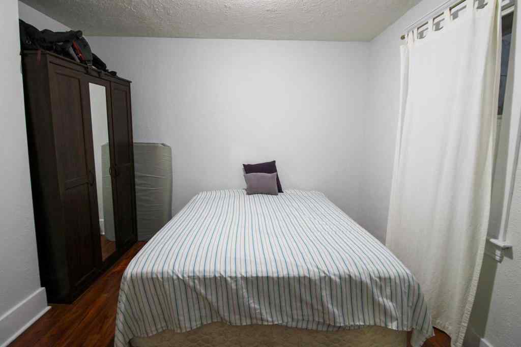 MLS® A2264913 - 10018 96 Avenue  in Swanavon Grande Prairie, Residential