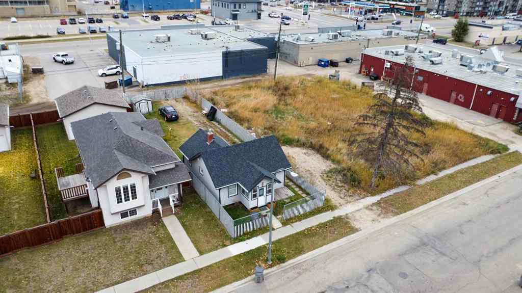 MLS® A2264913 - 10018 96 Avenue  in Swanavon Grande Prairie, Residential