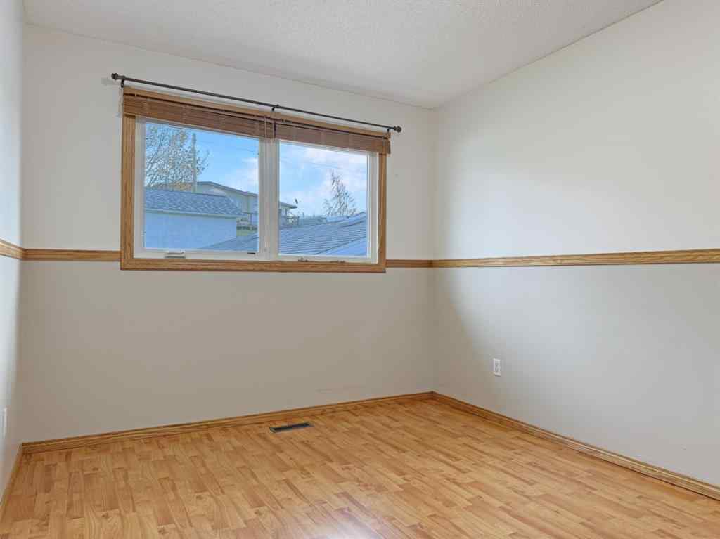 MLS® A2264916 - 10729 104 Avenue  in NONE Grande Cache, Residential