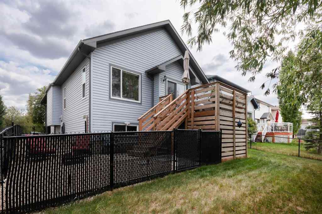 MLS® A2264919 - 120 West Creek Close  in West Creek Chestermere, Residential