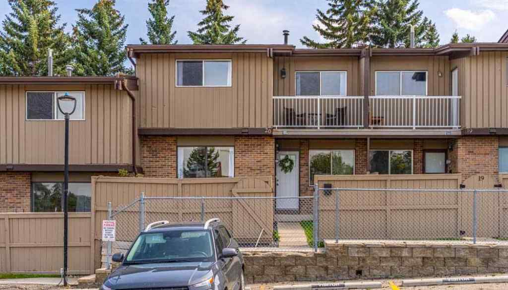 MLS® A2264926 - Unit #20 1055 72 Avenue NW in Huntington Hills Calgary, Residential